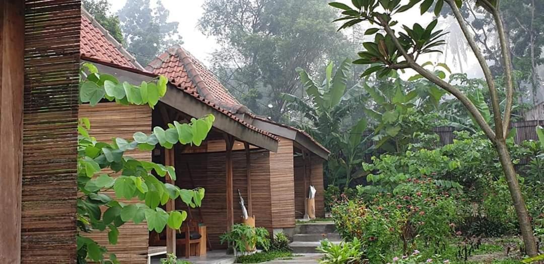 Villa Kayu Yogyakarta Eksteriør bilde
