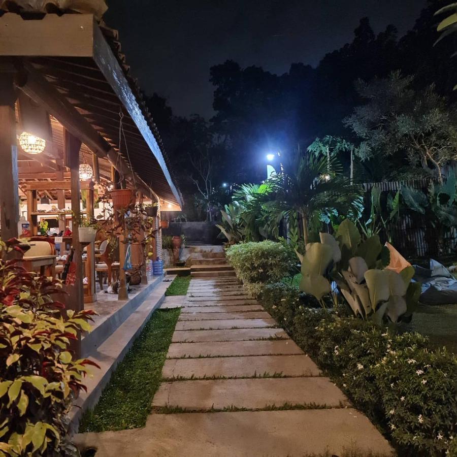 Villa Kayu Yogyakarta Eksteriør bilde